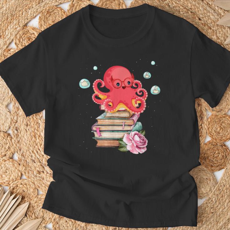 Reading Octopus Tea Coffee And Books Lover T-Shirt Gifts for Old Men