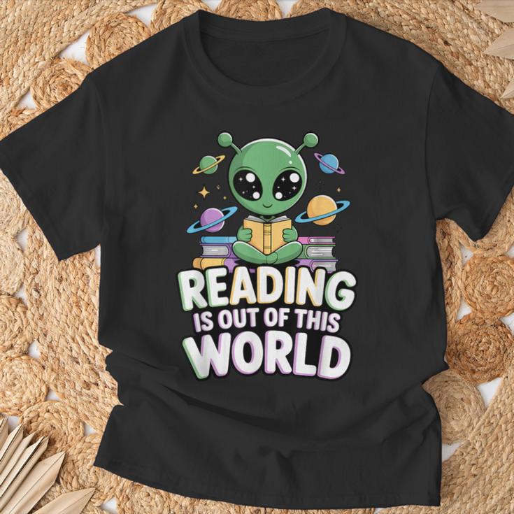 Reading Is Out Of This World Space Book Lover Bookworm T-Shirt Gifts for Old Men Reading Is Out Of This World Space Book Lover Bookworm T-Shirt Gifts for Old Men