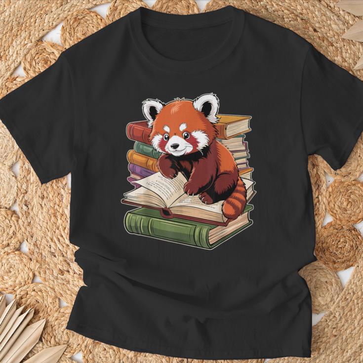 Red Panda Reading Book Animal Bookworm T-Shirt Gifts for Old Men Red Panda Reading Book Animal Bookworm T-Shirt Gifts for Old Men