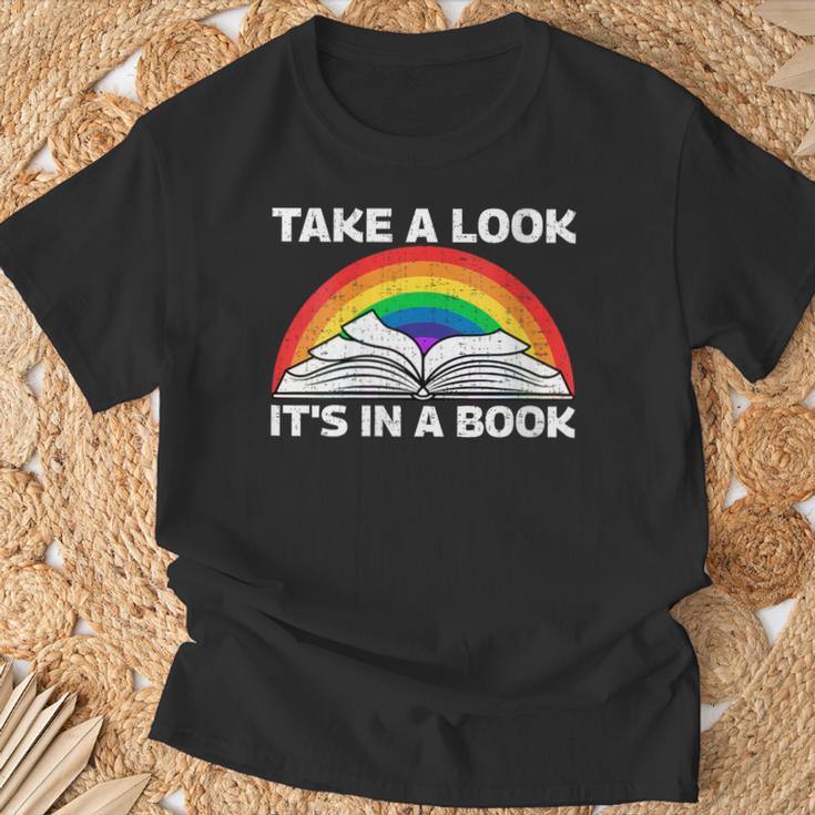 Retros Vintage Rainbow Take a Look It's In a Book Reading T-Shirt Gifts for Old Men