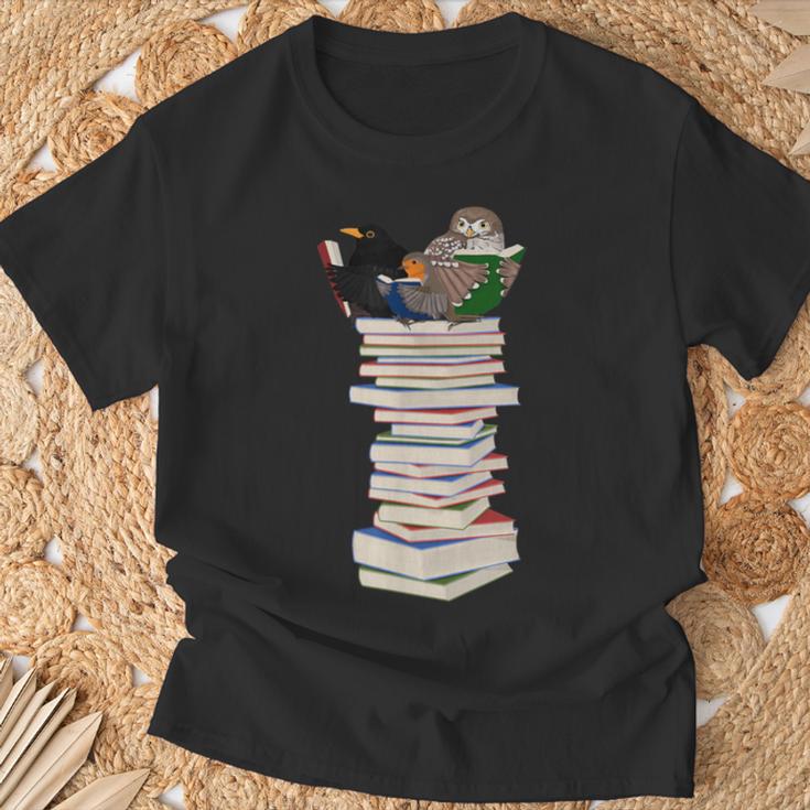 Robin Owl Bird Birds With Books Birdlover Animal T-Shirt Gifts for Old Men Robin Owl Bird Birds With Books Birdlover Animal T-Shirt Gifts for Old Men