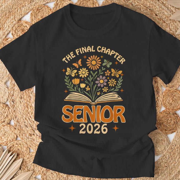 Senior 2026 Final Chapter Retro Book Lover Last First Day T-Shirt Gifts for Old Men