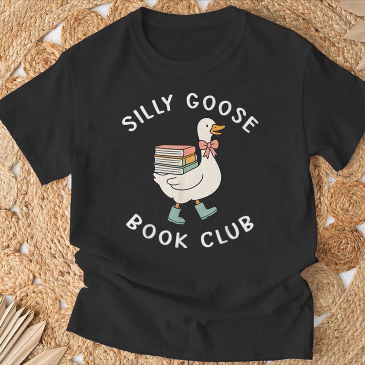 Silly Goose Book Club Bookish Reader Bookworm Reading T-Shirt Gifts for Old Men
