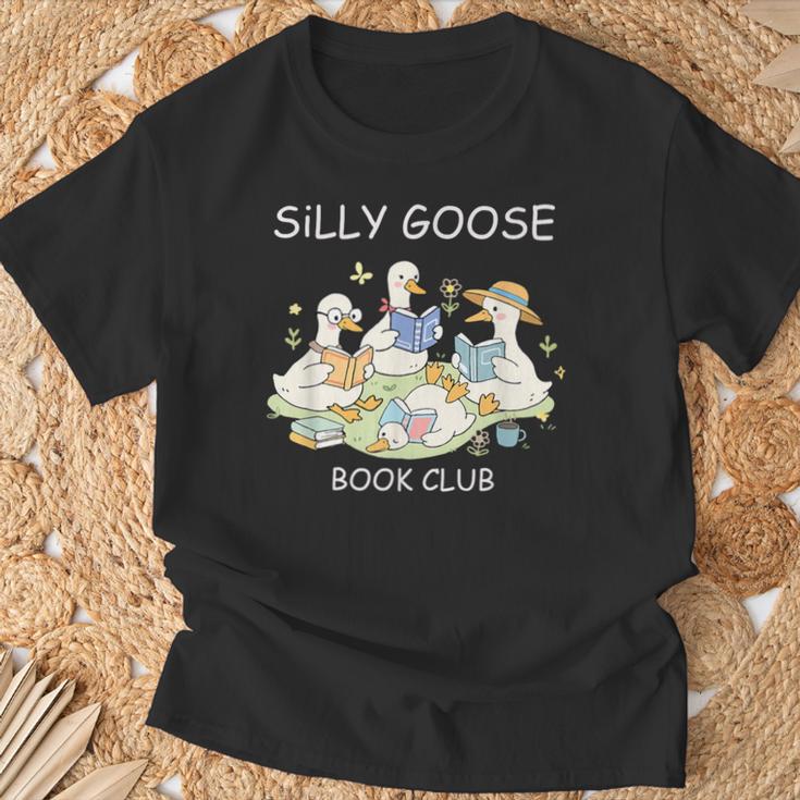 Silly Goose-Book Club Goose Reader Lover Bookish T-Shirt Gifts for Old Men Silly Goose-Book Club Goose Reader Lover Bookish T-Shirt Gifts for Old Men