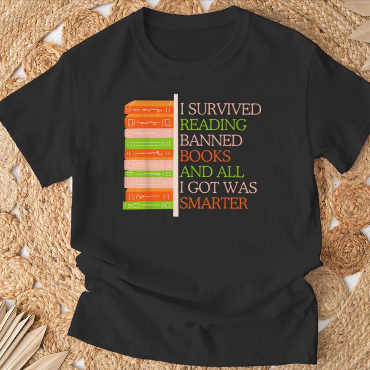 I Survived Reading Banned Books Librarians Book Enthusiasts T-Shirt Gifts for Old Men I Survived Reading Banned Books Librarians Book Enthusiasts T-Shirt Gifts for Old Men