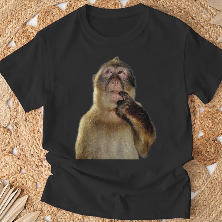 Thinking Monkey Meme Tシャツ 高齢者への贈り物