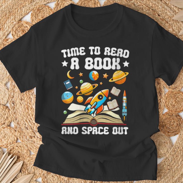 Time To Read A Book And Space Out Astronomy Lover Bookworm T-Shirt Gifts for Old Men