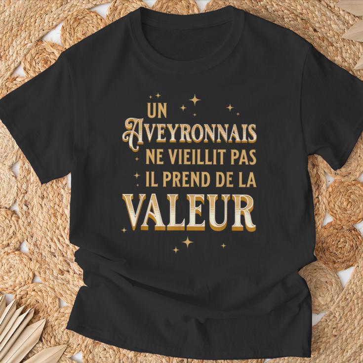 Un Aveyronnais Neieillit Pas Idée-Cadeau Humour Aveyron T-Shirt Cadeaux pour les vieillards