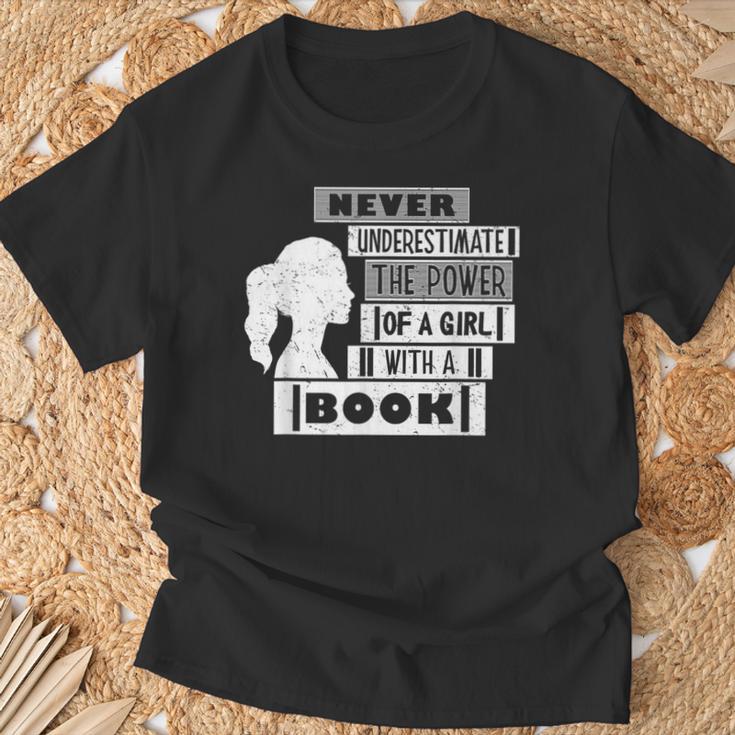 Never Underestimate Power Of Girl With Book Feminist Cute T-Shirt Gifts for Old Men
