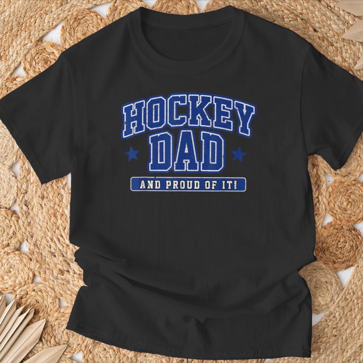 Uomo Fiero Di Hockey Papà Hockeyu Ghiaccio Hockeyu Campo Padreport Regalo Maglietta Regalos para ancianos