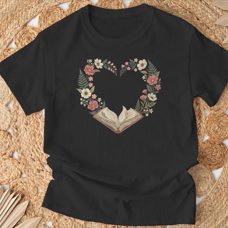 Vintage Book Lover Valentine Heart T-Shirt Gifts for Old Men