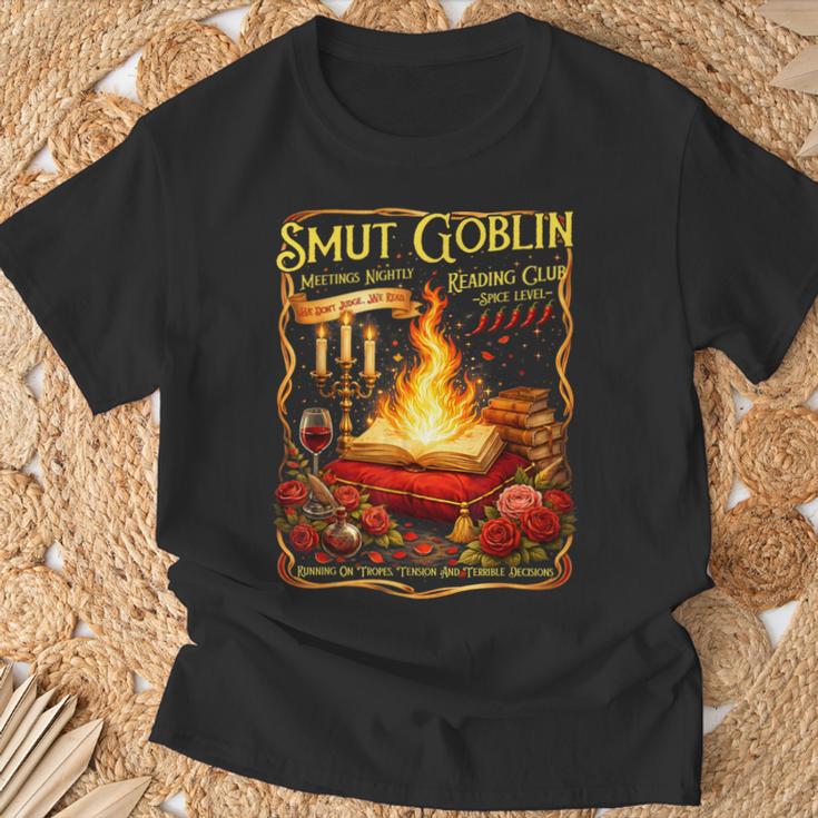 Vintage Smut Goblin Dark Romance Bookish Book Lovers T-Shirt Gifts for Old Men