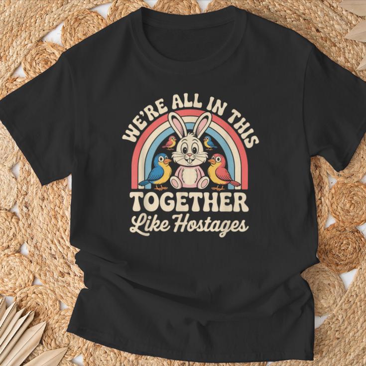We're All In This Together Like Hostages Tシャツ 高齢者への贈り物