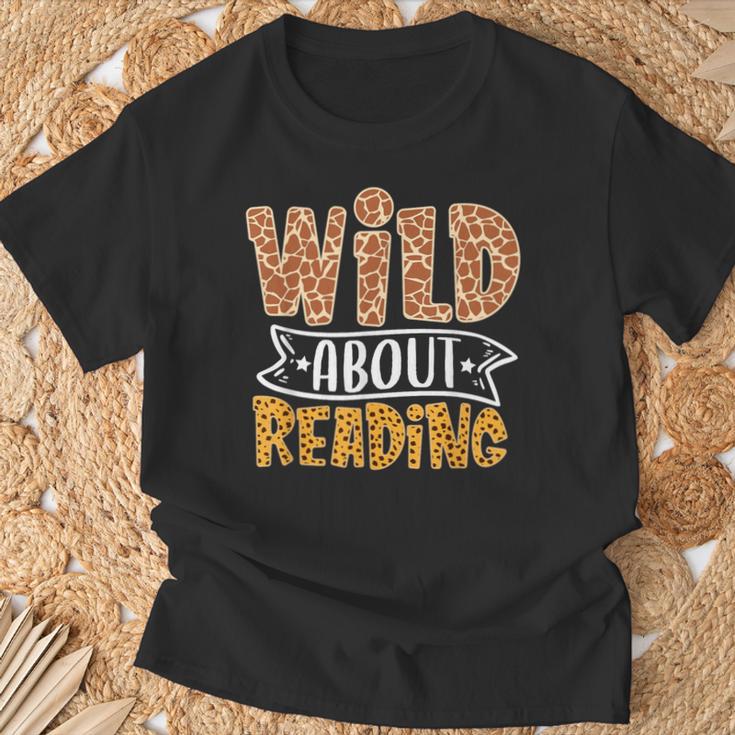 Wild About Reading Books Lovers Library Day English Teacher Men Women T-Shirt Gifts for Old Men Wild About Reading Books Lovers Library Day English Teacher Men Women T-Shirt Gifts for Old Men