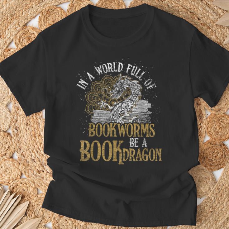 In A World Full Of Bookworms Be A Book Dragon T-Shirt Gifts for Old Men