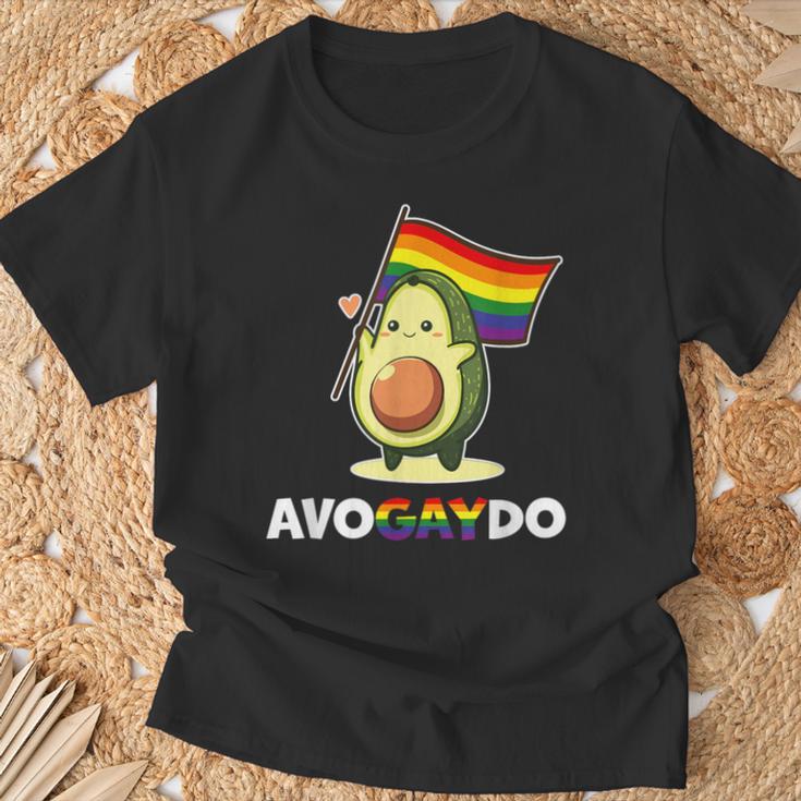かわいい Lgbtq 猫と虹の旗のセーター – Lgbtq プライド Tシャツ 高齢者への贈り物
