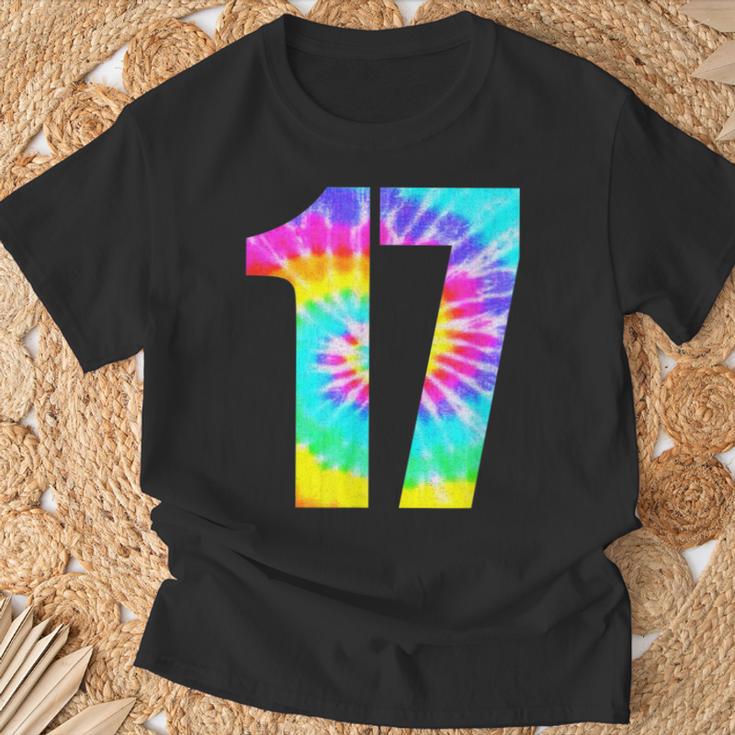 カラフルなタイダイ 17歳の誕生日または17番のチームイベント Tシャツ 高齢者への贈り物