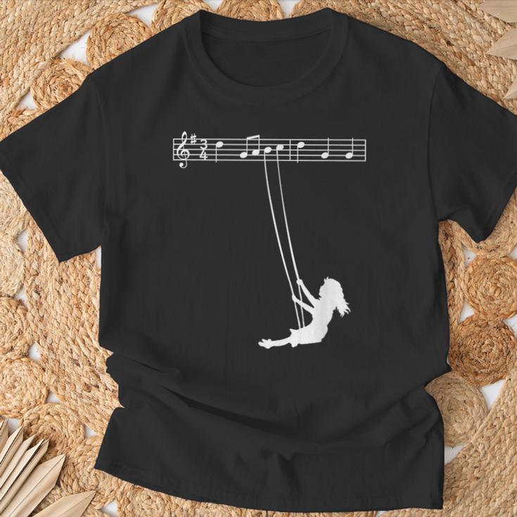 クラシック音楽 アート おもしろ おしゃれ メヌエット ブランコ 音楽家 音楽好き ギフト アイディア Tシャツ 高齢者への贈り物