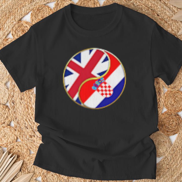 クロアチアの旗 イングランド イギリス 英語 イギリス クロアチア語 Tシャツ 高齢者への贈り物