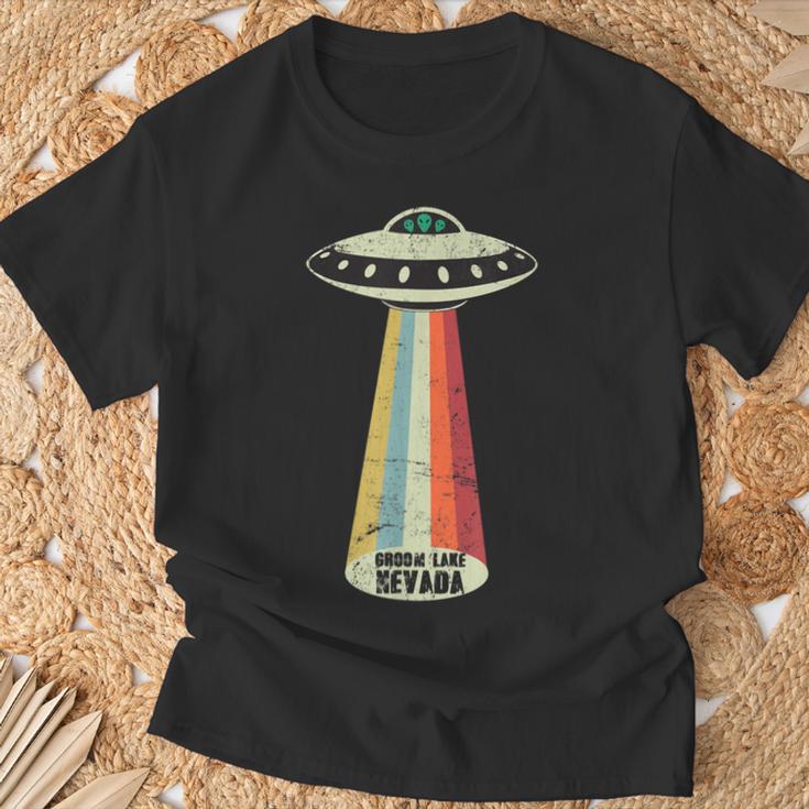 グルームネバダ湖レトロトップシークレットエリア 51 Ufo Uap エイリアン Tシャツ 高齢者への贈り物