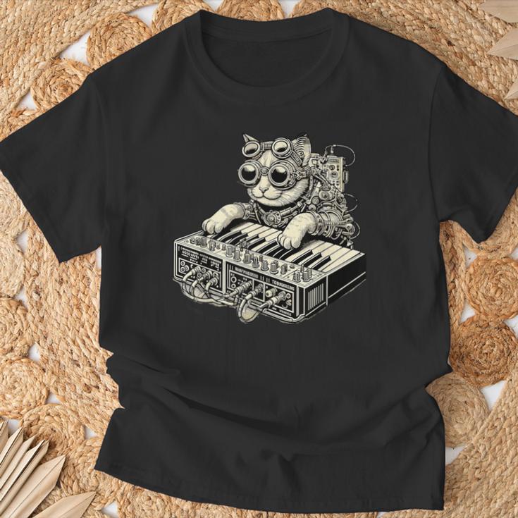 スチームパンク 猫 演奏 シンセサイザー シンセ 子猫 テクノミュージック Tシャツ 高齢者への贈り物