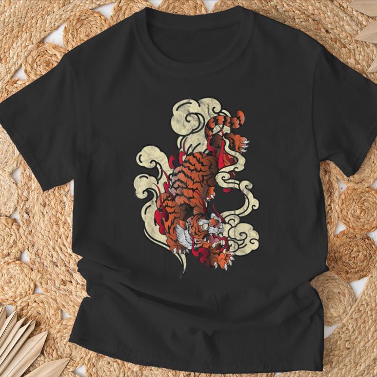 タトゥースタイル 伝統的な日本の虎 中国新年 Tシャツ 高齢者への贈り物