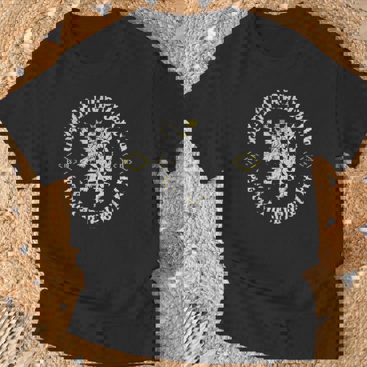 チェコ共和国 ライオン チェコ Tシャツ 高齢者への贈り物