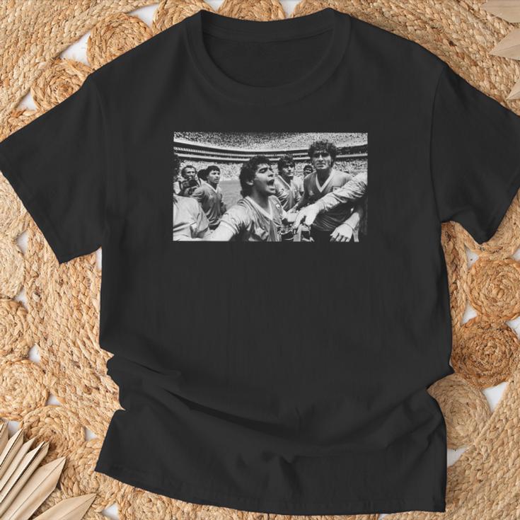 ディエゴ・マラドーナ・アルゼンチンが1986年サッカーワールドカップで優勝 Tシャツ 高齢者への贈り物
