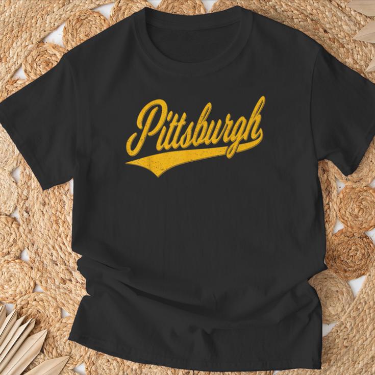 ピッツバーグ バーシティ スクリプト レトロ ヴィンテージ スポーツスタイル Tシャツ 高齢者への贈り物