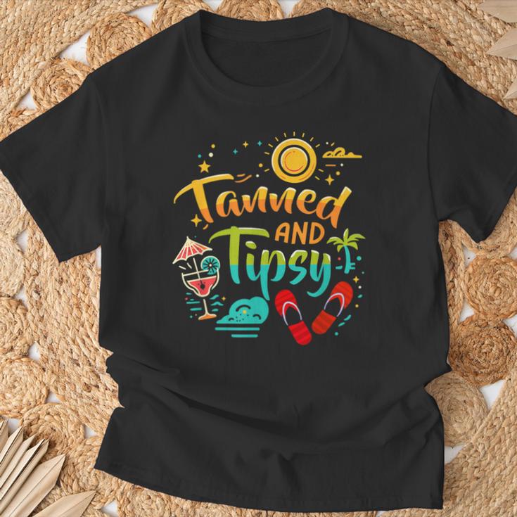 日焼けしてほろ酔い ビーチ 夏休み 面白い Tシャツ 高齢者への贈り物
