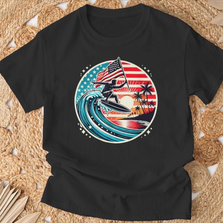 最高のサーフグラフィック アメリカ国旗 サーフィン サーフボード バケーション Tシャツ 高齢者への贈り物