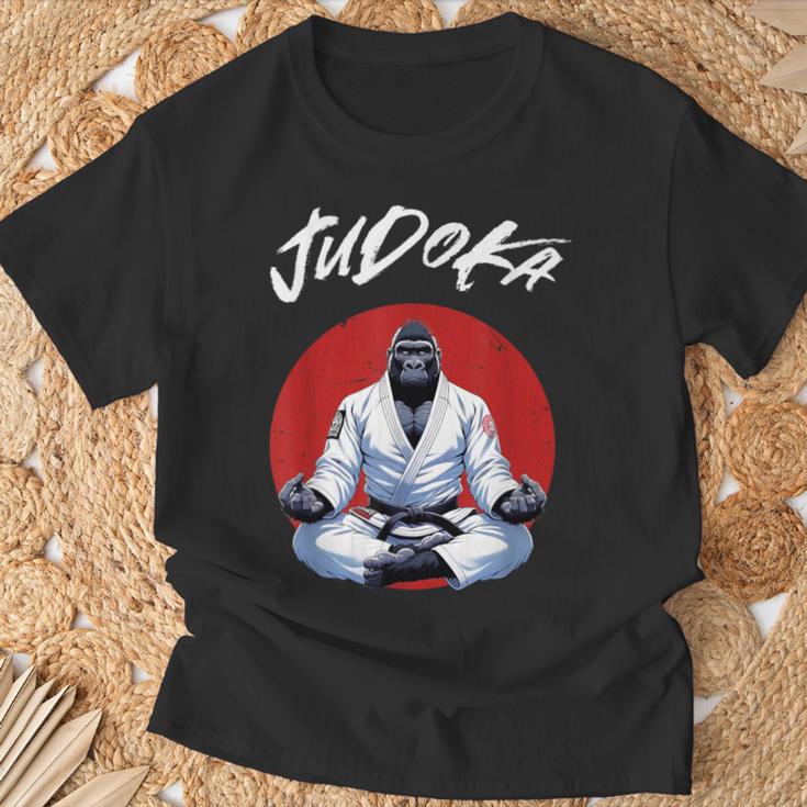 柔道ゴリラ 日本のグラップリング柔道家 Tシャツ 高齢者への贈り物