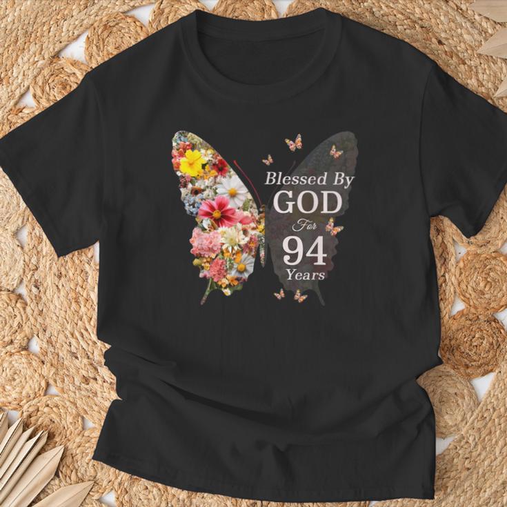 神に祝福され94年 蝶の花 94歳の誕生日 Tシャツ 高齢者への贈り物