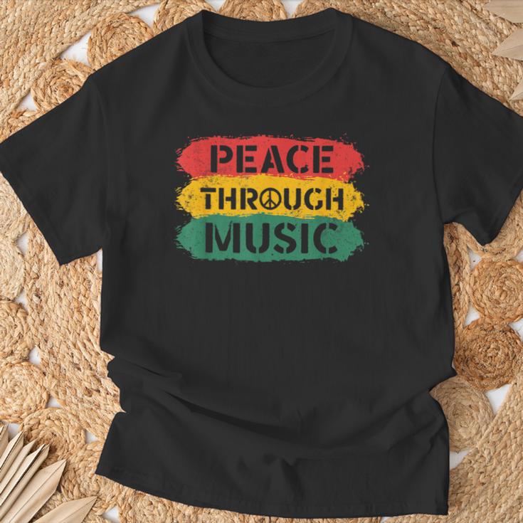 音楽を通したビンテージピース Tシャツ 高齢者への贈り物