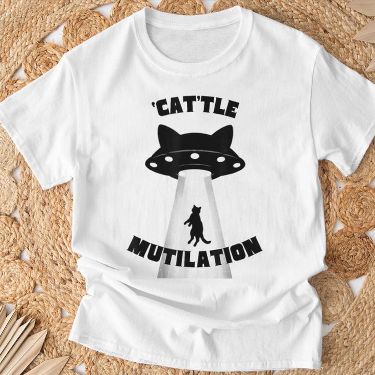 'Cat'tle Mutilation キャットルミューティレーション キャトルミューティレーション 猫 Ufo 宇宙 Tシャツ 高齢者への贈り物