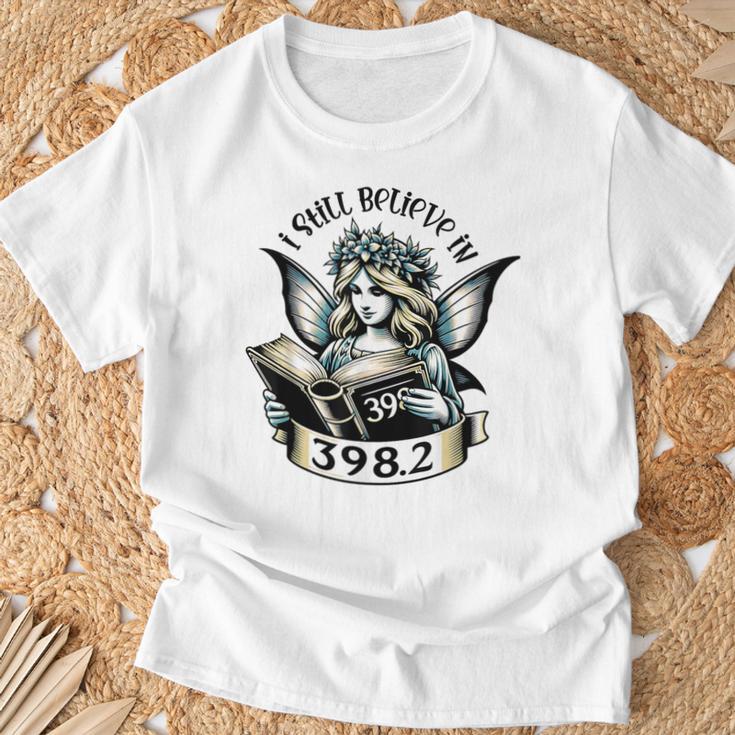 I Still Believe In 3982 Section Fairy Tale Book Lover T-Shirt Gifts for Old Men