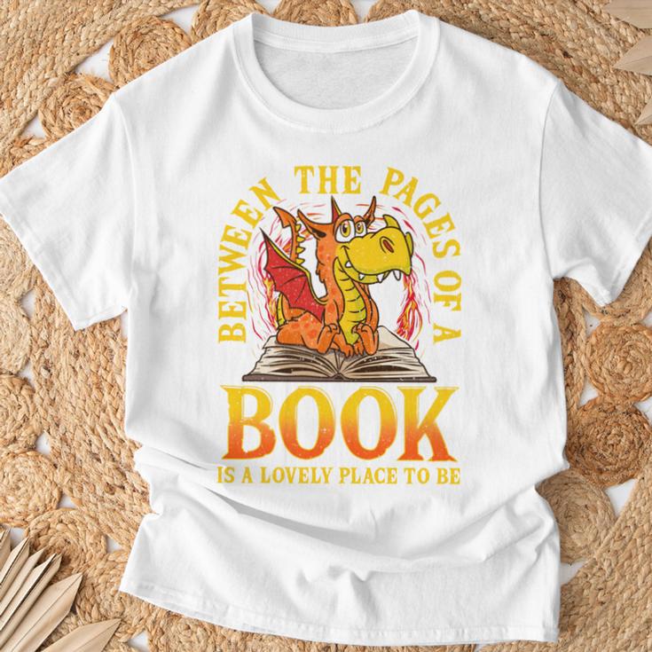 Book Dragon Reader Reading Books Library Literacy T-Shirt Gifts for Old Men