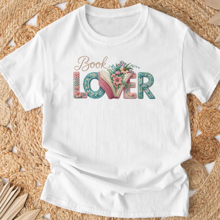Book Lover Vintage Bookworm Floral Reading Women Girls T-Shirt Gifts for Old Men