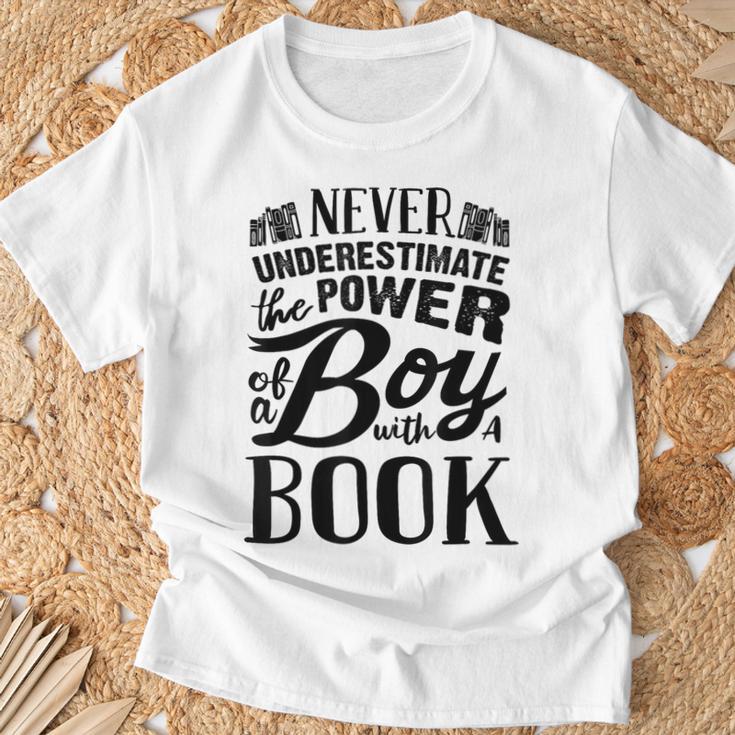 Book Reading Graphic Boys And Men Book Lover Librarian T-Shirt Gifts for Old Men