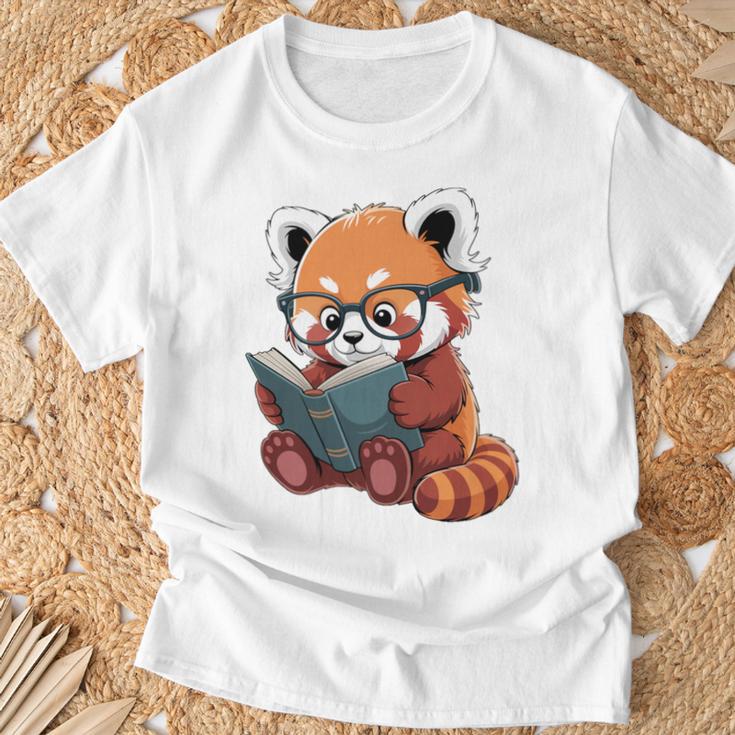 Book Reading Red Panda Reader Animal Cute Red Panda Premium Tri-Blend T-Shirt Gifts for Old Men