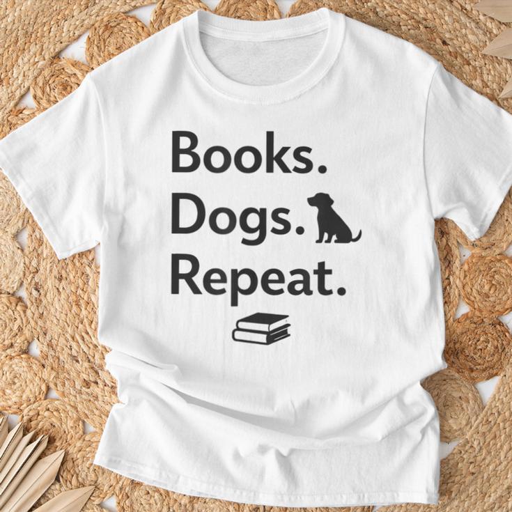 Books Dogs Repeat Shirt Dog Lover Book Lover T-Shirt T-Shirt Gifts for Old Men