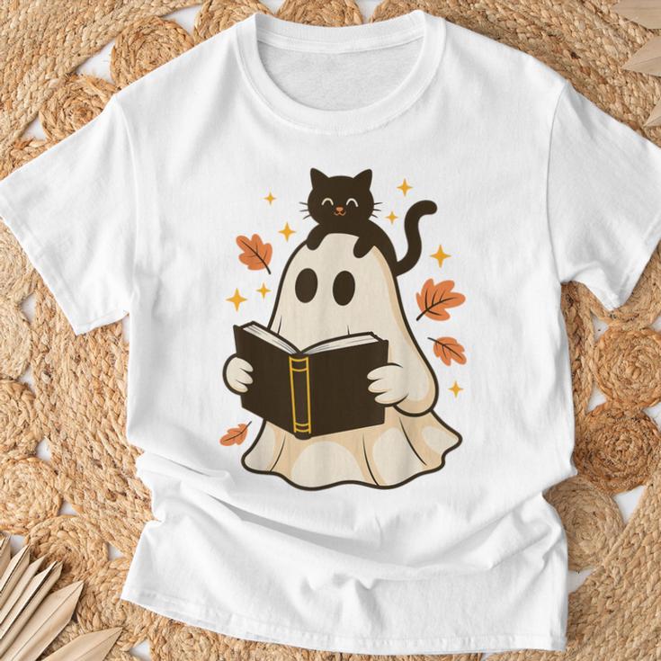 Books Ghost Reading Book Halloween Library Cat Fall T-Shirt Gifts for Old Men