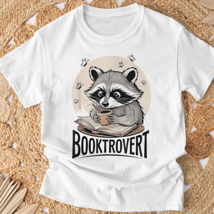 Booktrovert Raccoon Reading And Coffee For Book Lover T-Shirt Gifts for Old Men