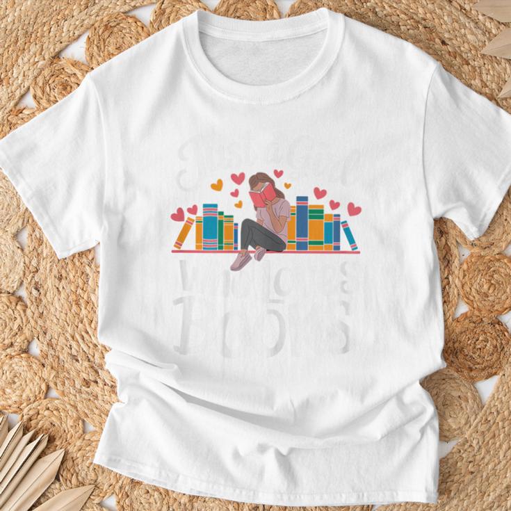 Bookworm Book Just A Girl Who Loves Books T-Shirt Gifts for Old Men