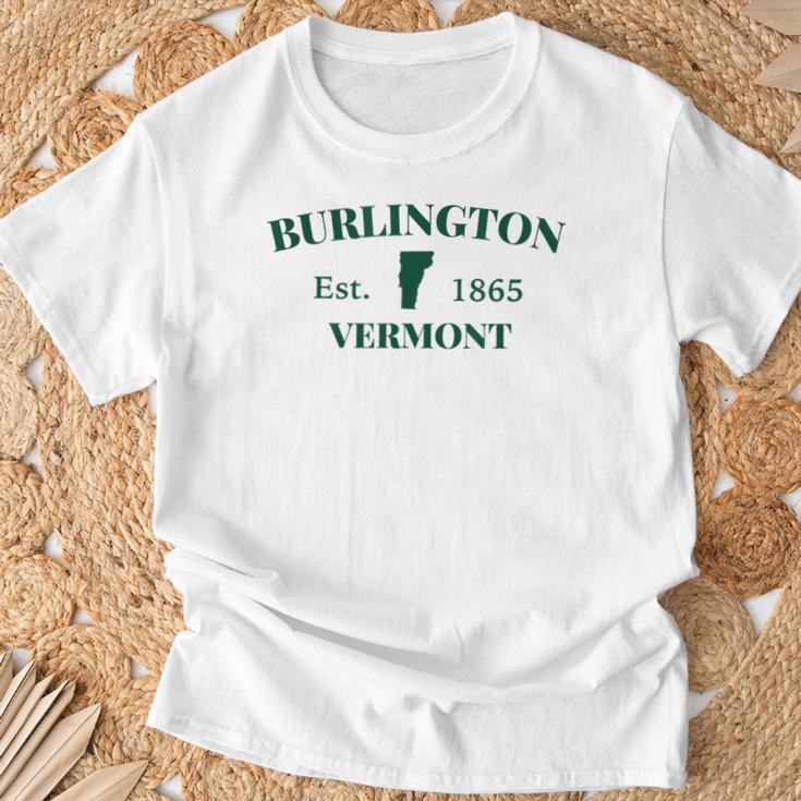 Burlingtonermontt シティステートカレッジ 観光のお土産 Tシャツ 高齢者への贈り物