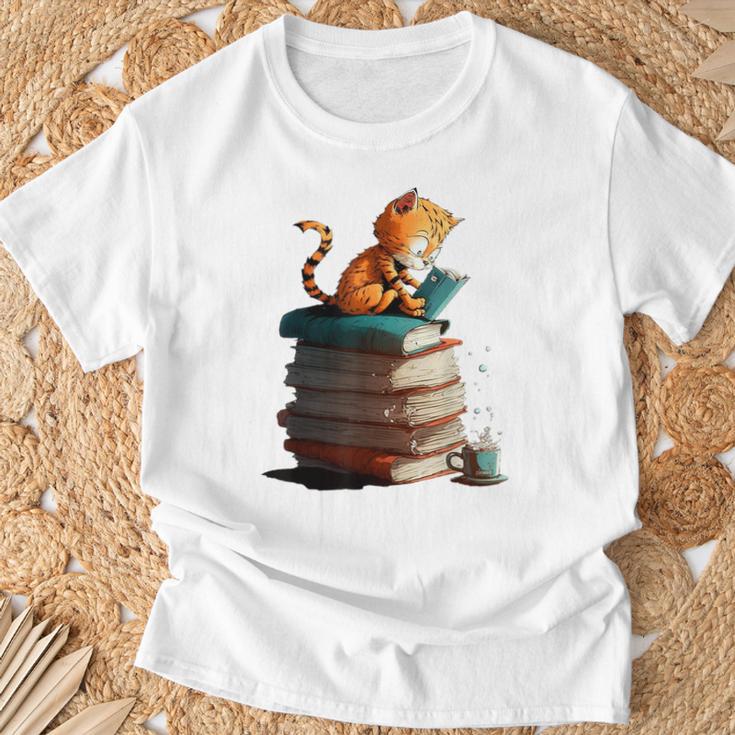 Cute Cat Lovers Book Lovers For Women And Men T-Shirt Gifts for Old Men Cute Cat Lovers Book Lovers For Women And Men T-Shirt Gifts for Old Men