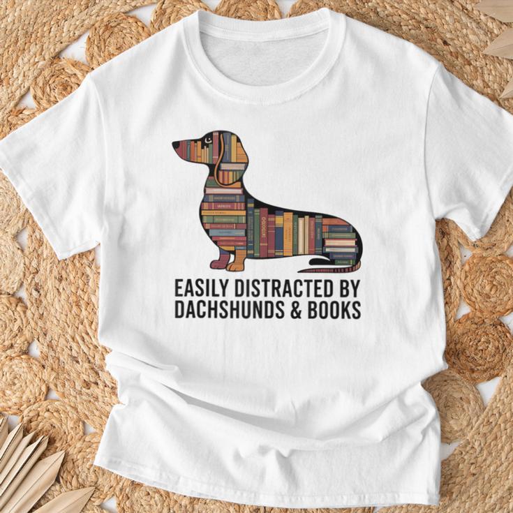 Dachshund Dog Dachshund Decor Books Nerds Dachshund T-Shirt Gifts for Old Men