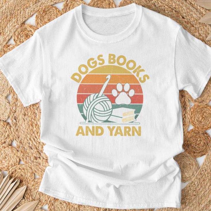 Dogs Books And Yarn Crocheting Retro T-Shirt Gifts for Old Men