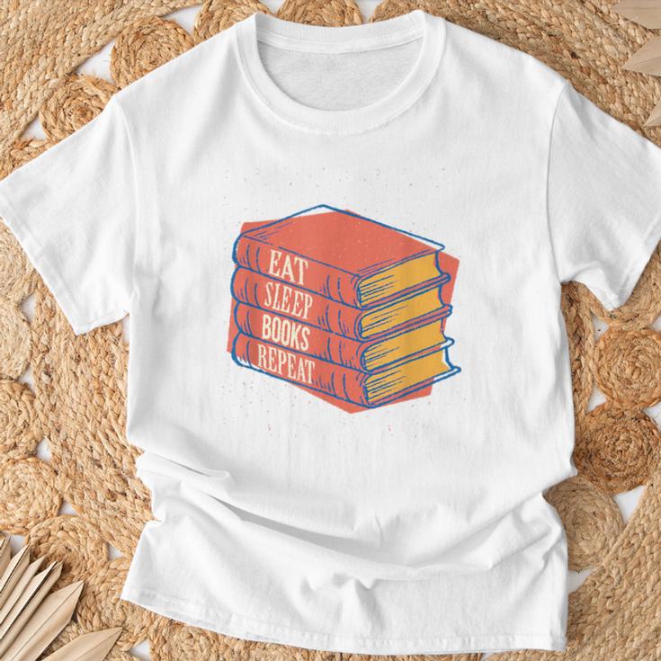 Eat Sleep Books Repeat Book Lover Reading Bookworm Teacher T-Shirt Gifts for Old Men
