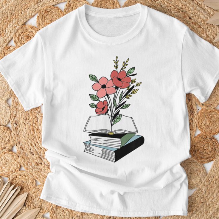 Floral Book Reader Fan For Reading Flower Books With Blooms T-Shirt Gifts for Old Men Floral Book Reader Fan For Reading Flower Books With Blooms T-Shirt Gifts for Old Men